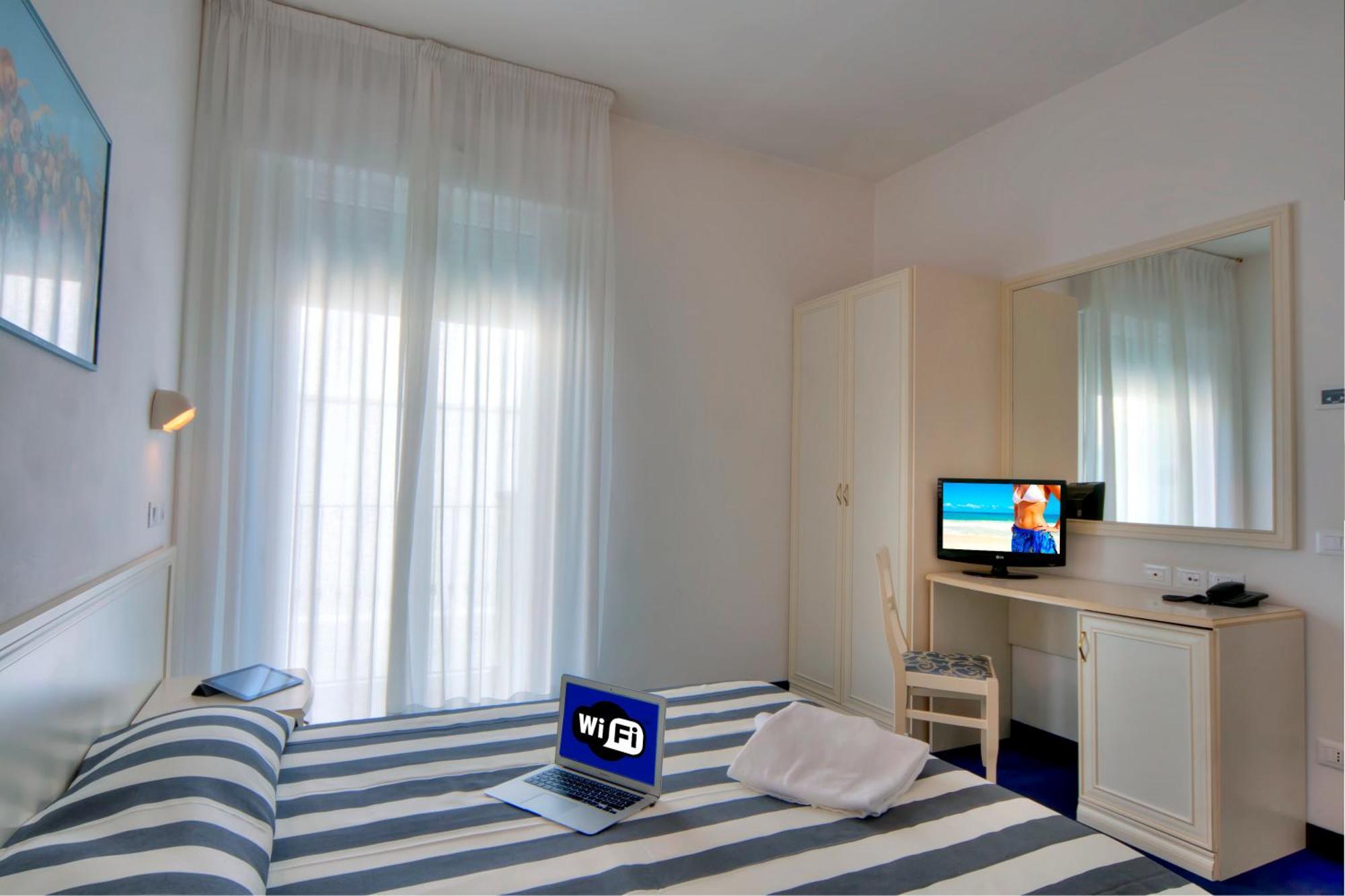 Residence Divina Rimini Kültér fotó