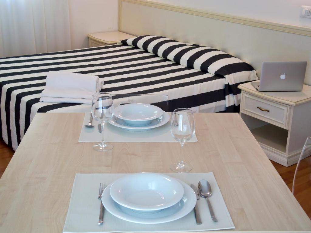 Residence Divina Rimini Szoba fotó